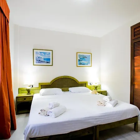 104 Andorra Apartment Close To The Beach Playa de las Americas  Exterior photo